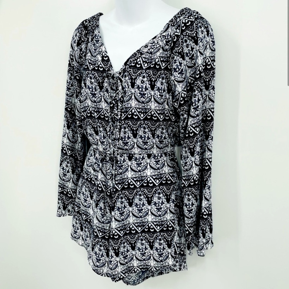 Raya Sun Navy & White Romper